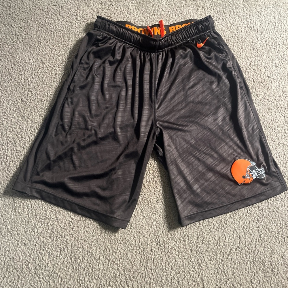 Cleveland Browns Shorts Mens Medium Brown Nike Dri Fit Athletic Gym NFL